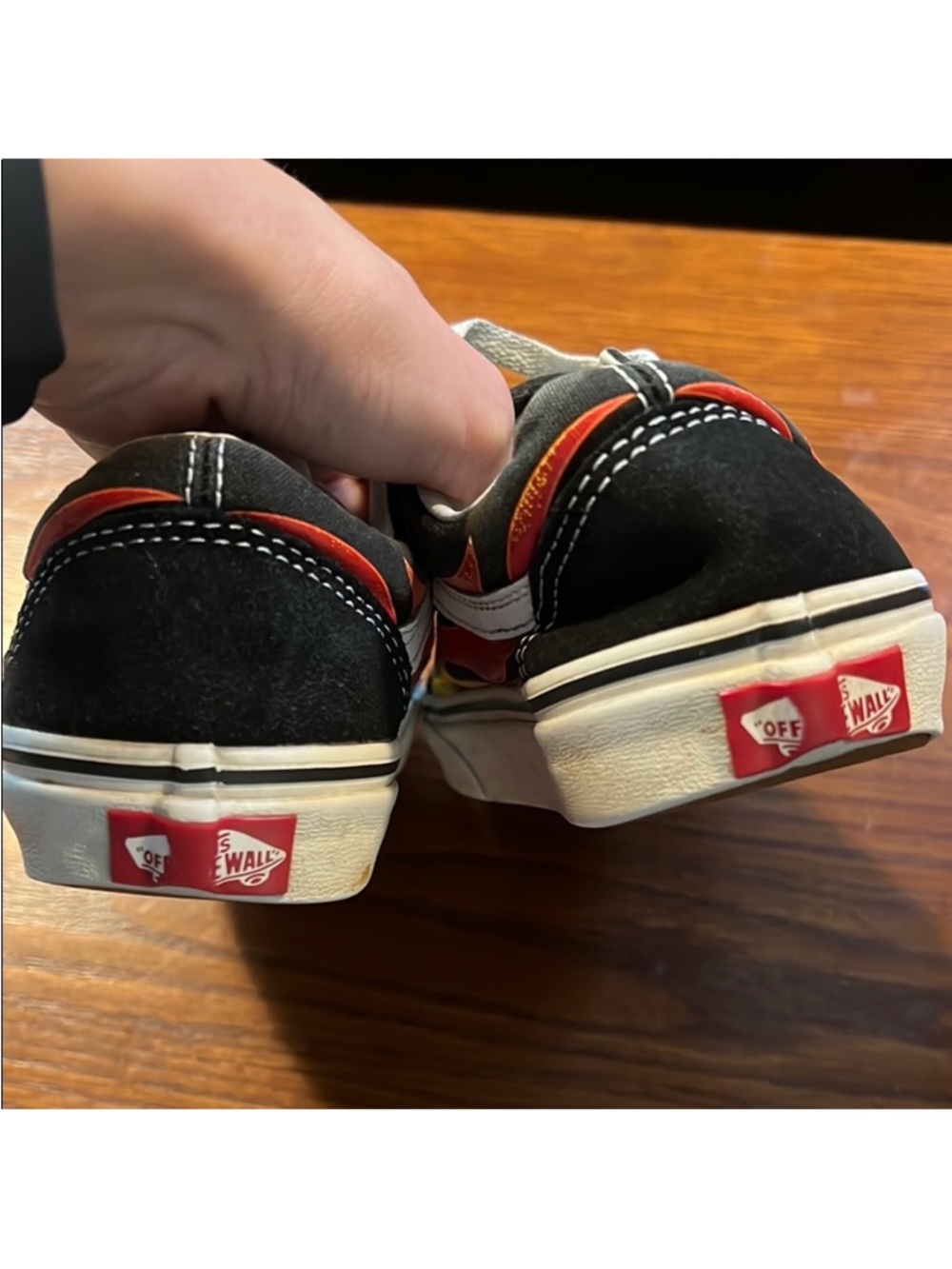 VANS • Women’s Size 5.5 • Black Old Skool with Red/Yellow Flame Detail Sneakers - Picture 8 of 8